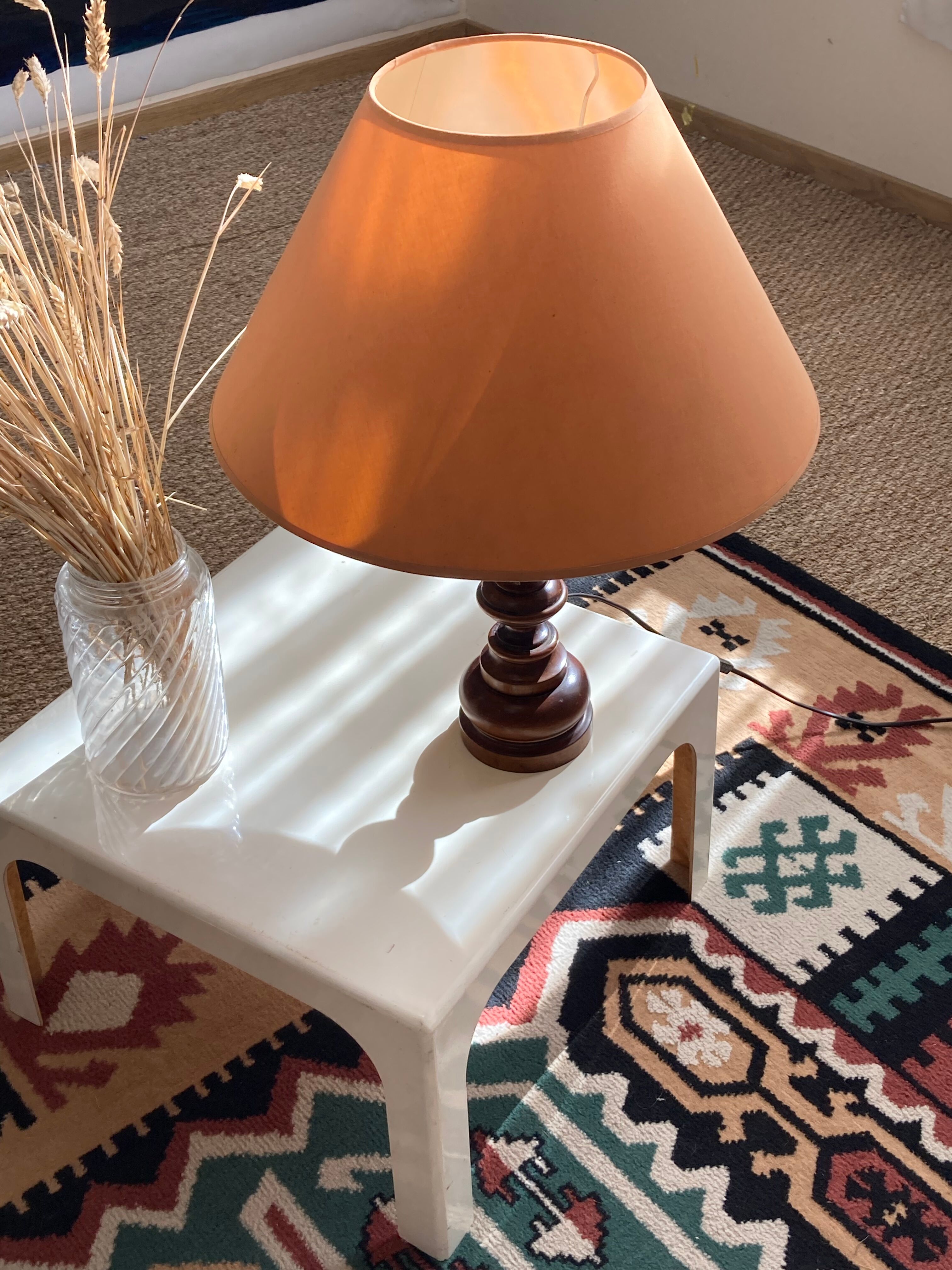 Vintage turned wooden lamp 1960 / 1970