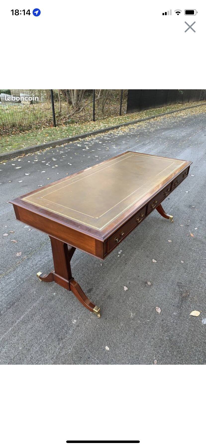 Rothschild walnut flat desk