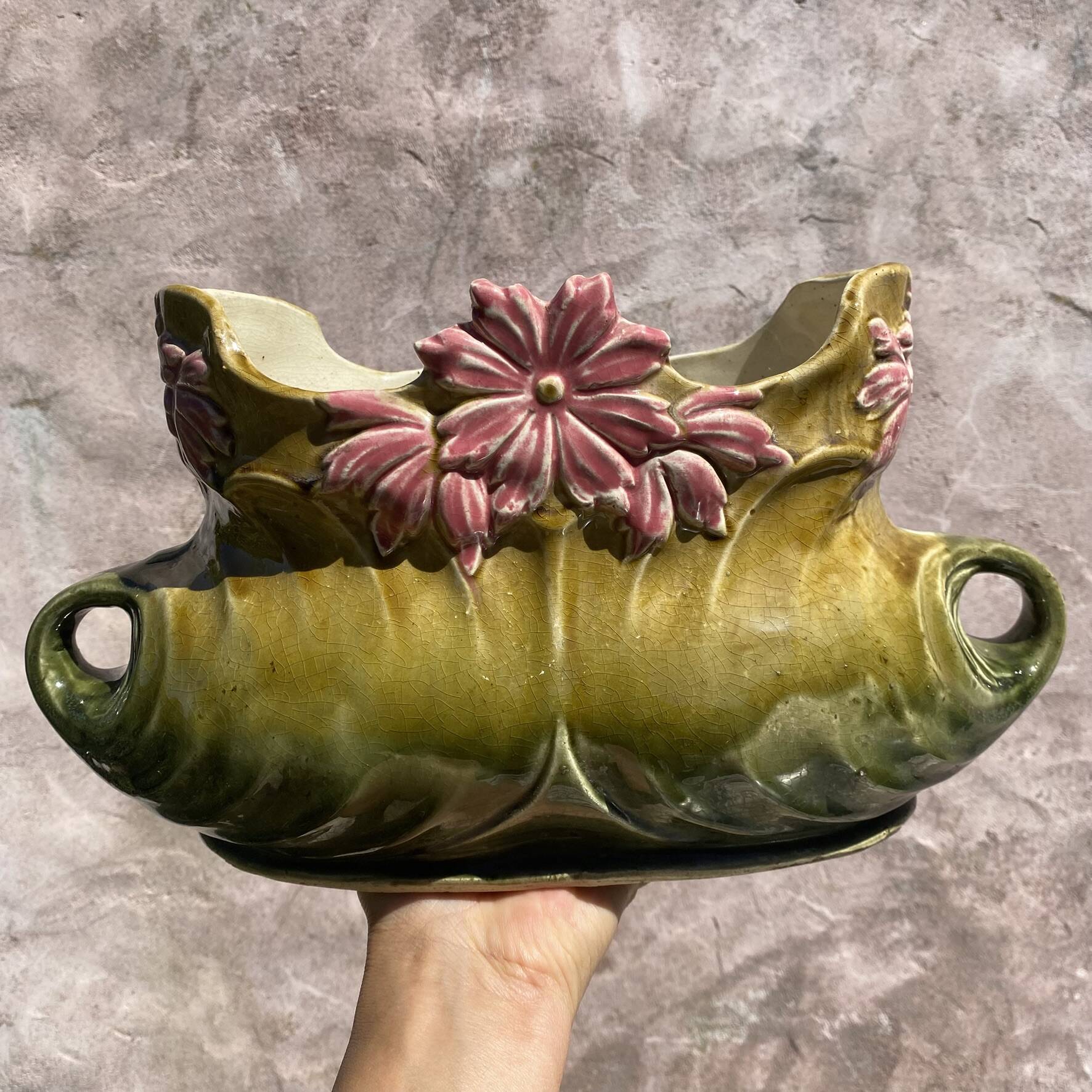 Art Nouveau slipware jardinière
