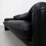 Cassina Maralunga 2,5 seater - black leather