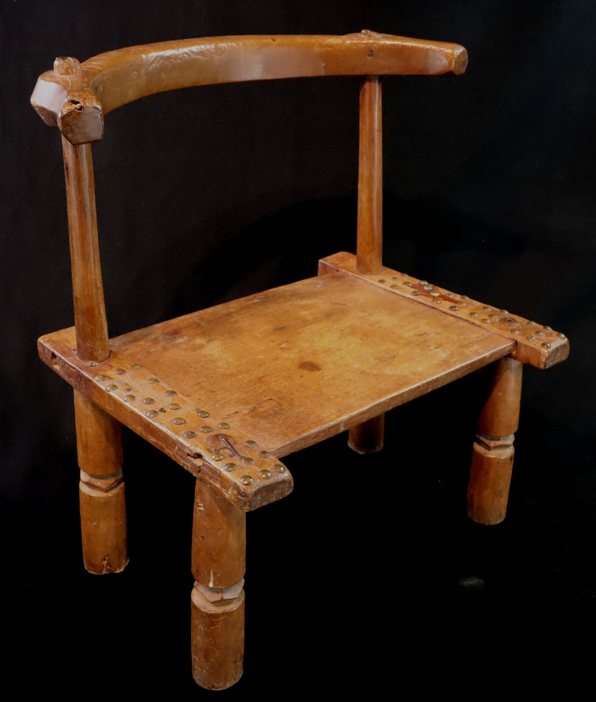 Old and authentic baoulé baule akan chair - ivory coast
