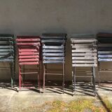 Lot de 15 chaises de bistrot anciennes