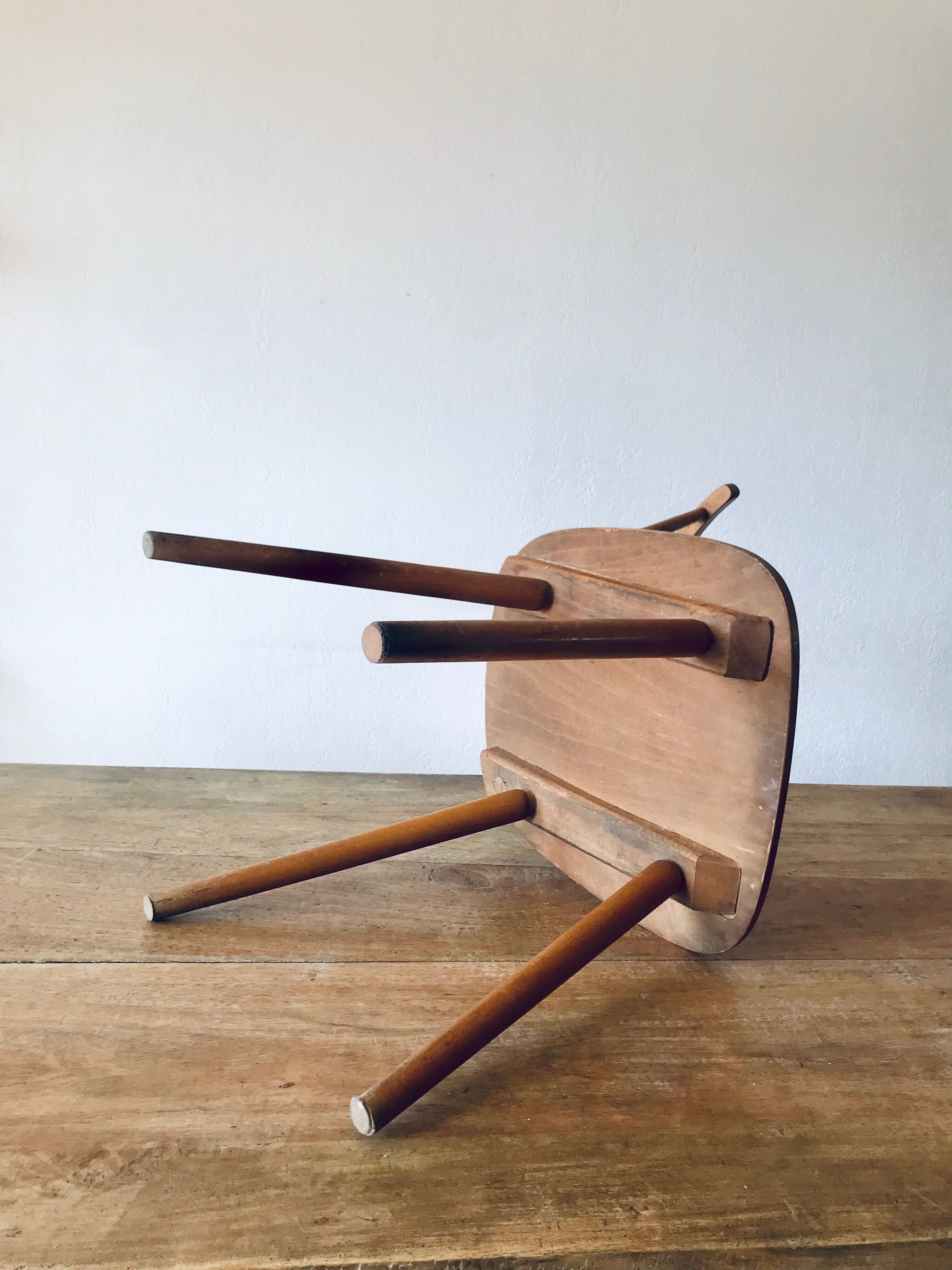 Bar chair