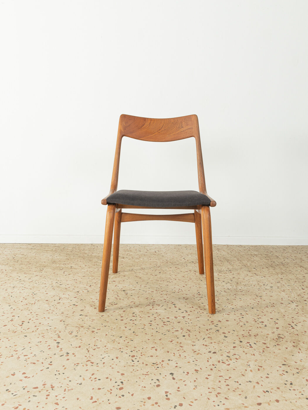 Boomerang Dining chairs by Alfred Christensen