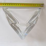 Coupe vide poche en verre de forme triangulaire signé