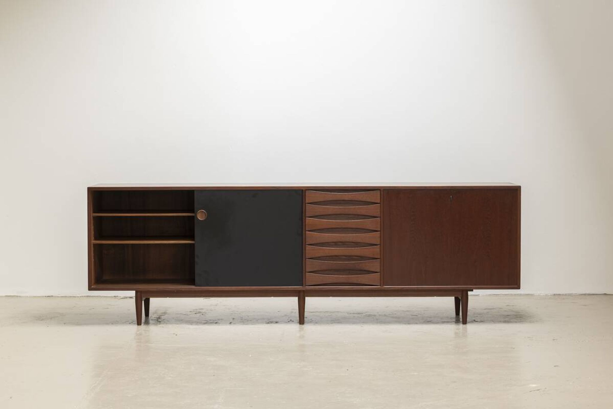 Enfilade de Arne Vodder, Sibast, Denmark 1960