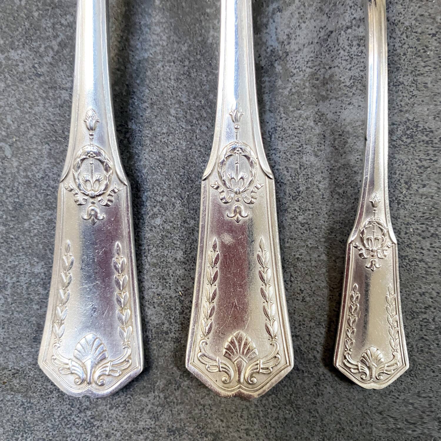 Old cutlery Madame Sans-Gêne