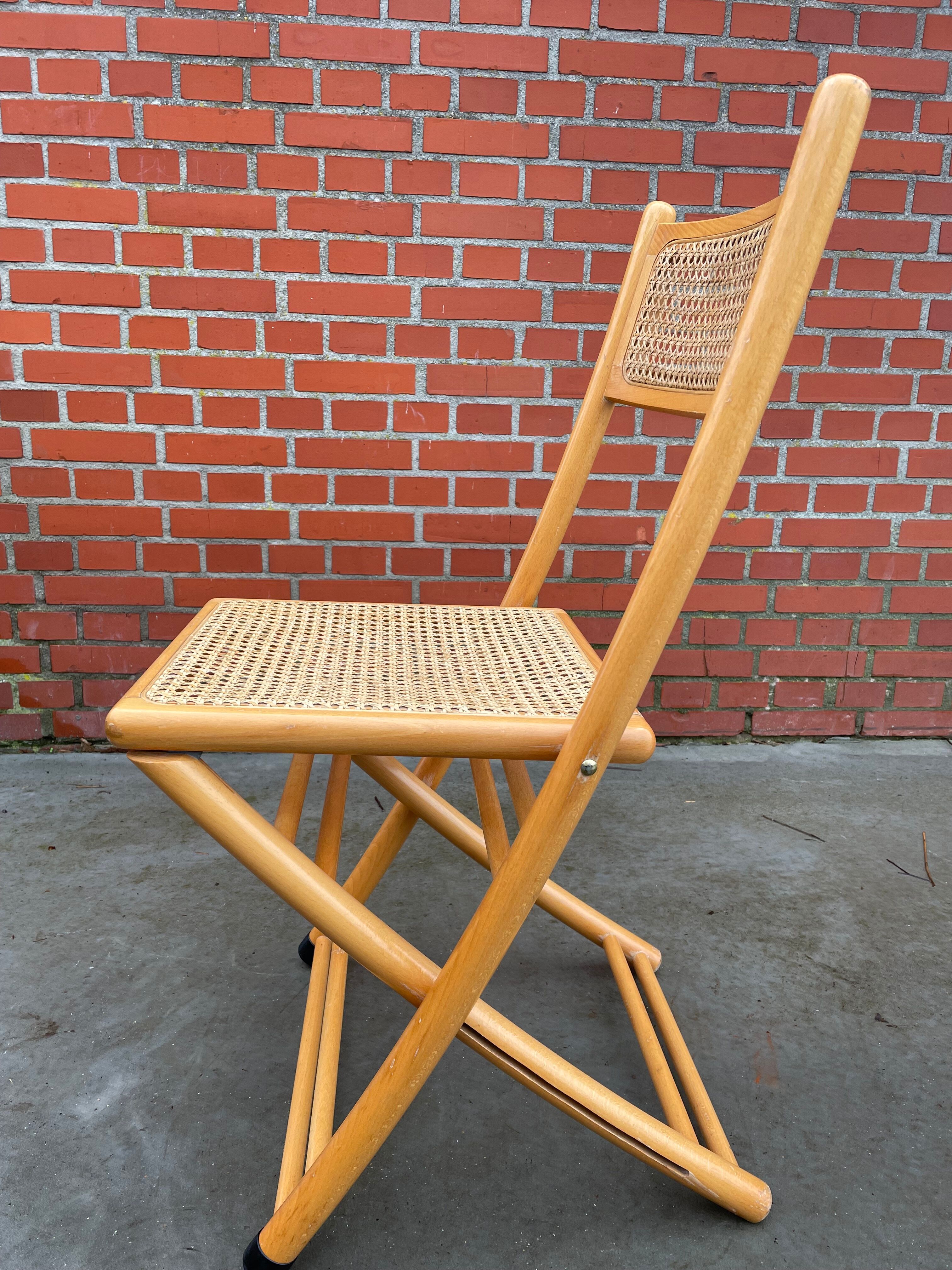 Vintage cesca style wooden folding chair design