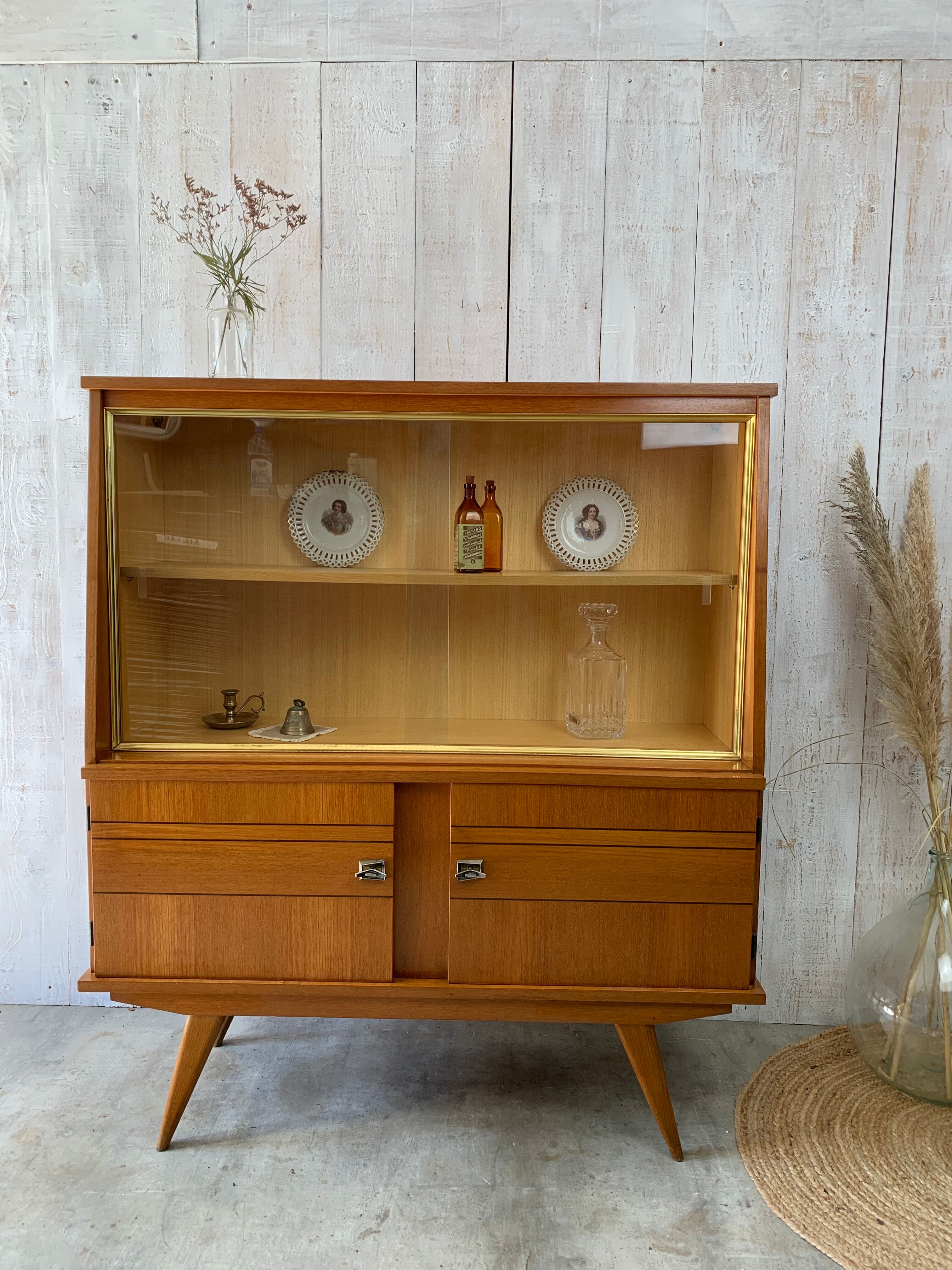 Scandinavian line showcase