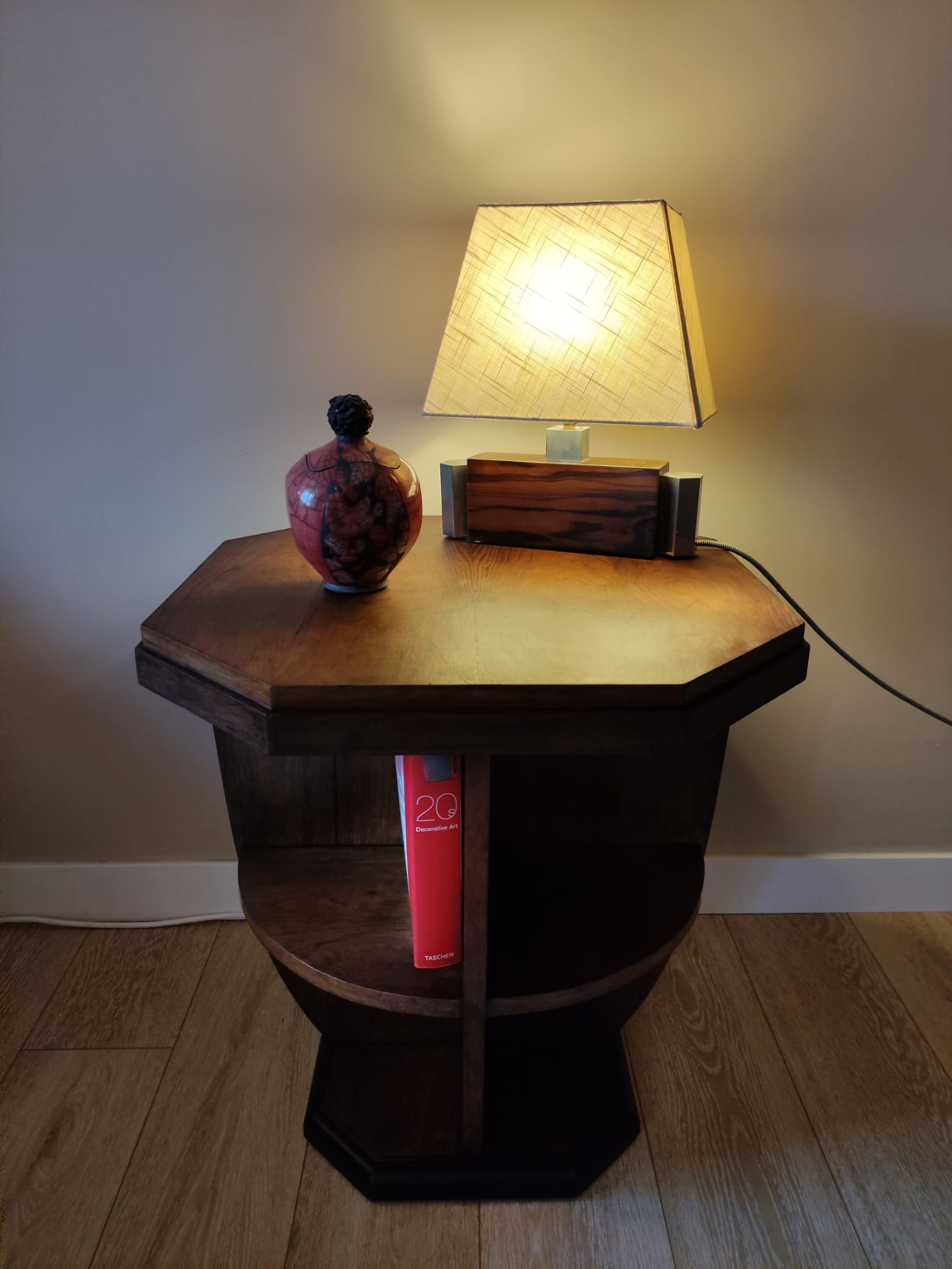 Pedestal table art deco period side table