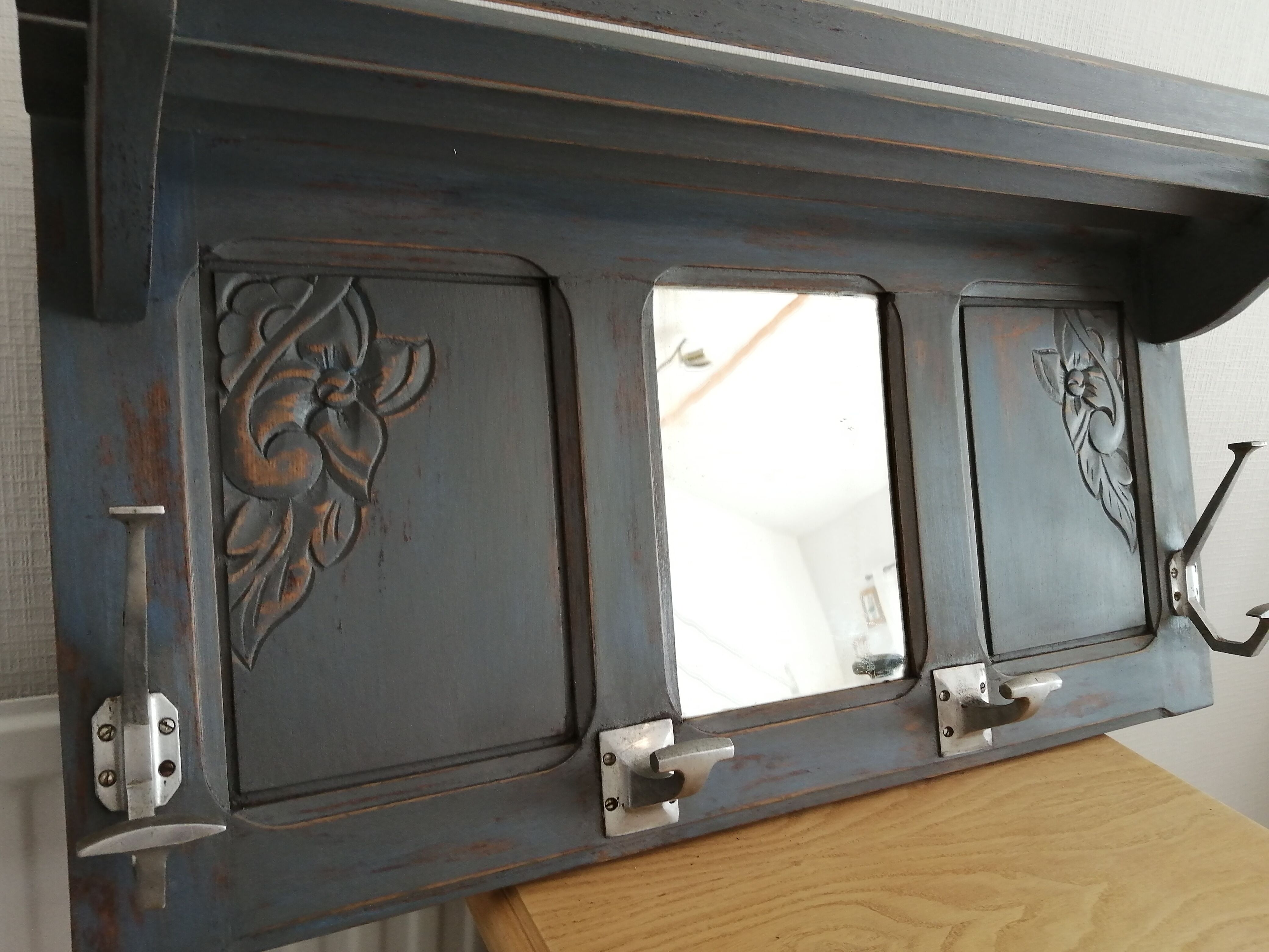 Wooden wall coat holder