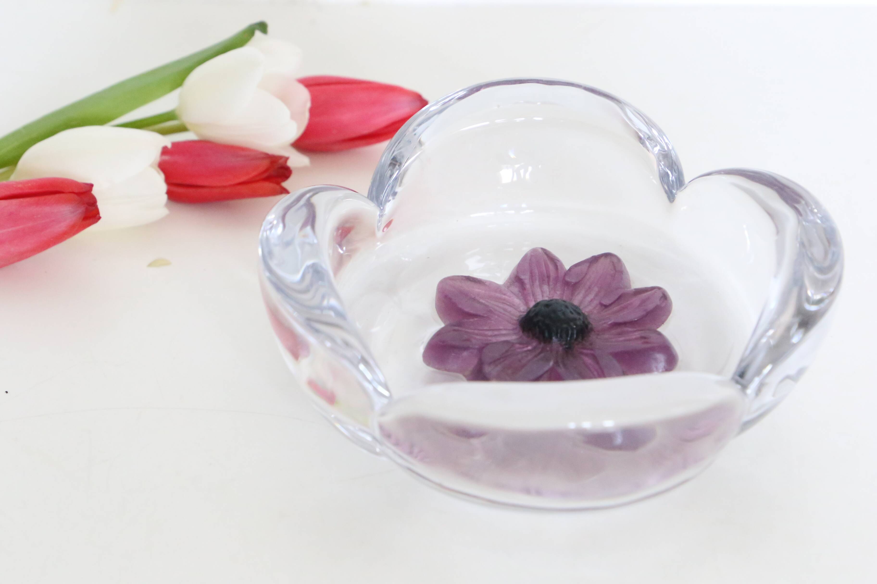 Daum Coppelia series bowl / pocket emptier, crystal and pink glass paste