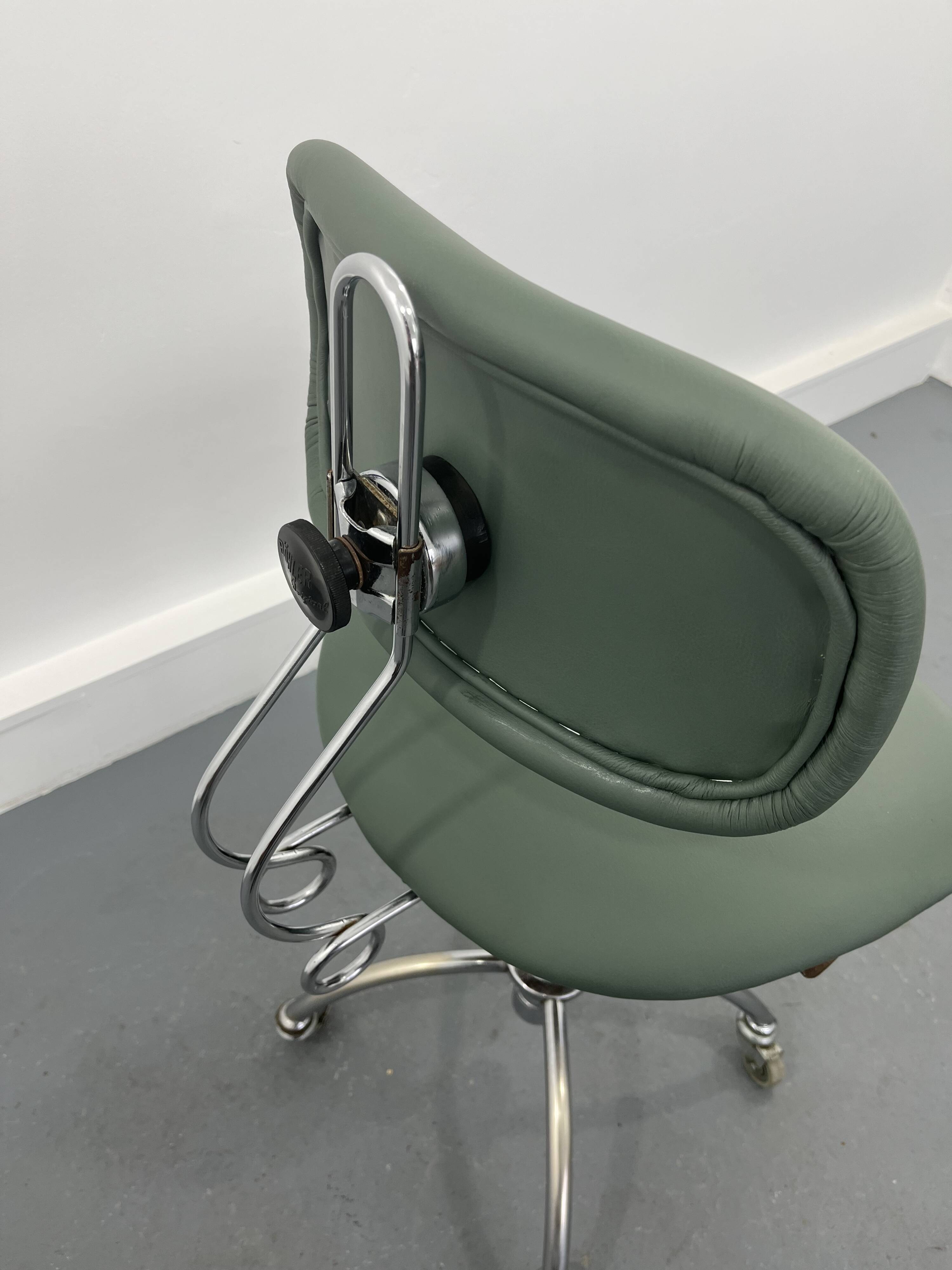 Mid-century swivel chair from Bohler 1950s