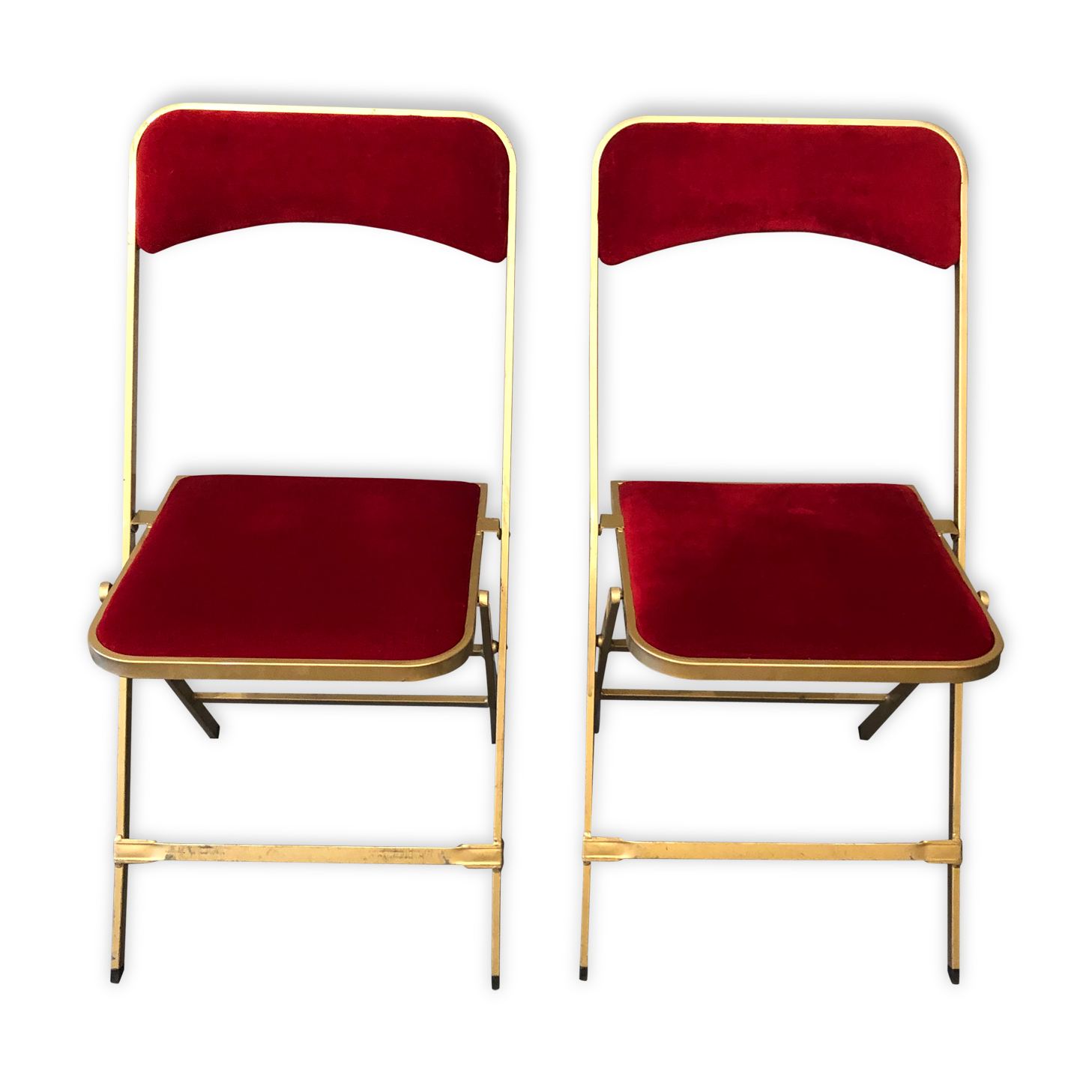 Duo of folding chairs