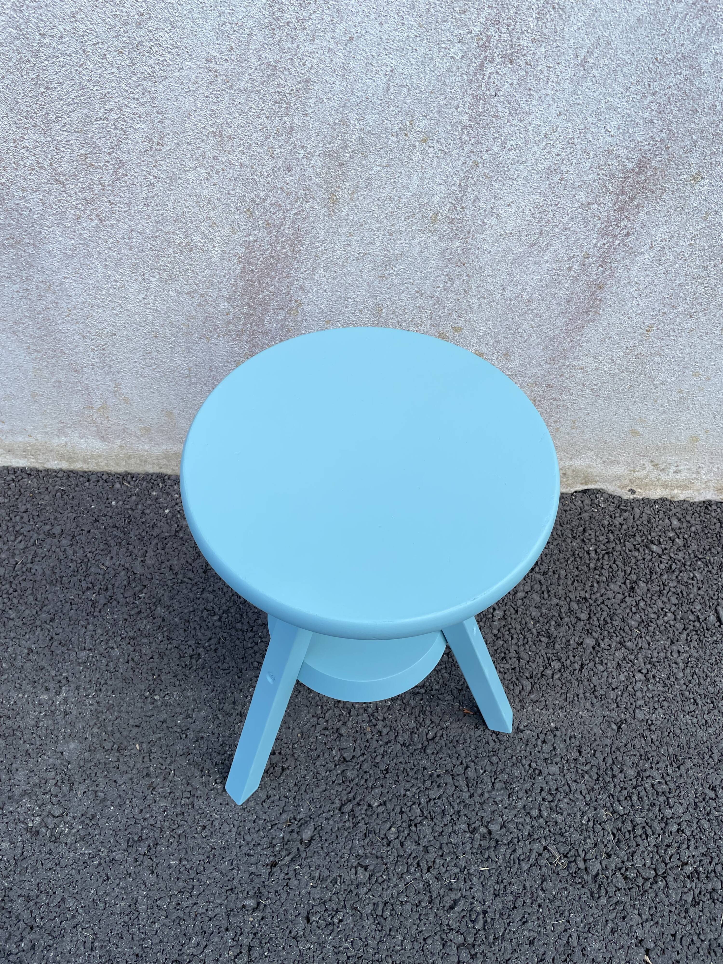 Watchmaker's screw stool