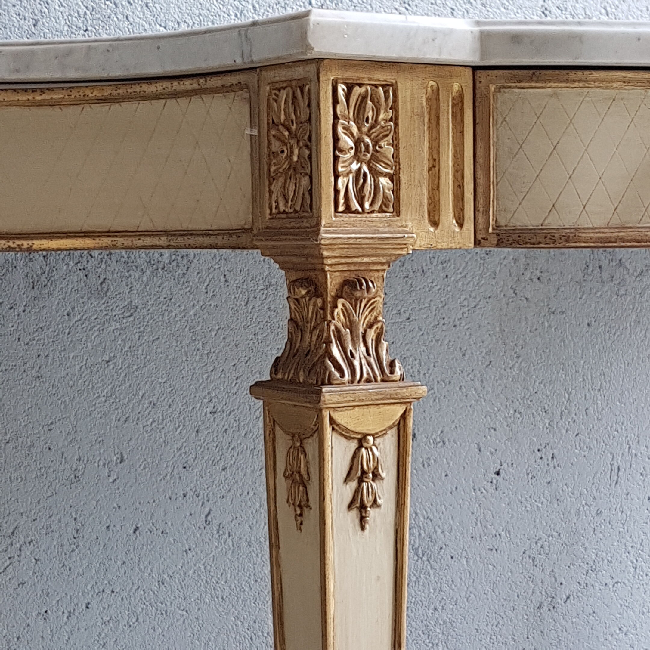 Console style Louis XVI