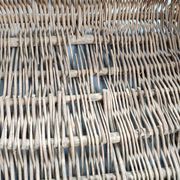Lot de 2 anciens grands paniers à bûches bois et osier