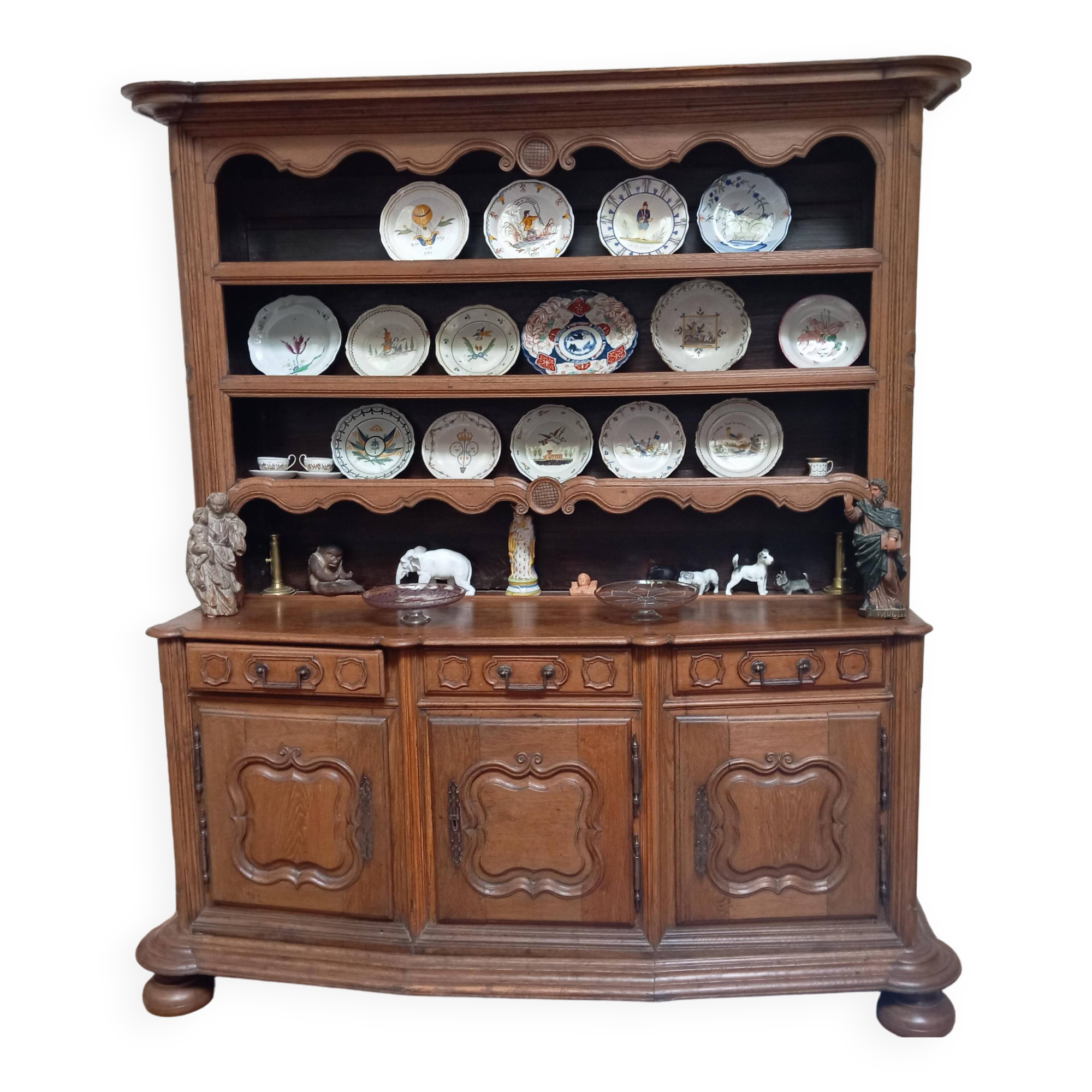 18th century oak three-door dresser