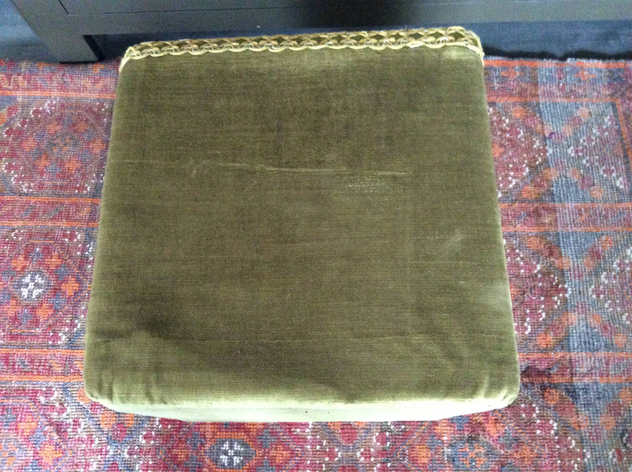 Pouf en velours