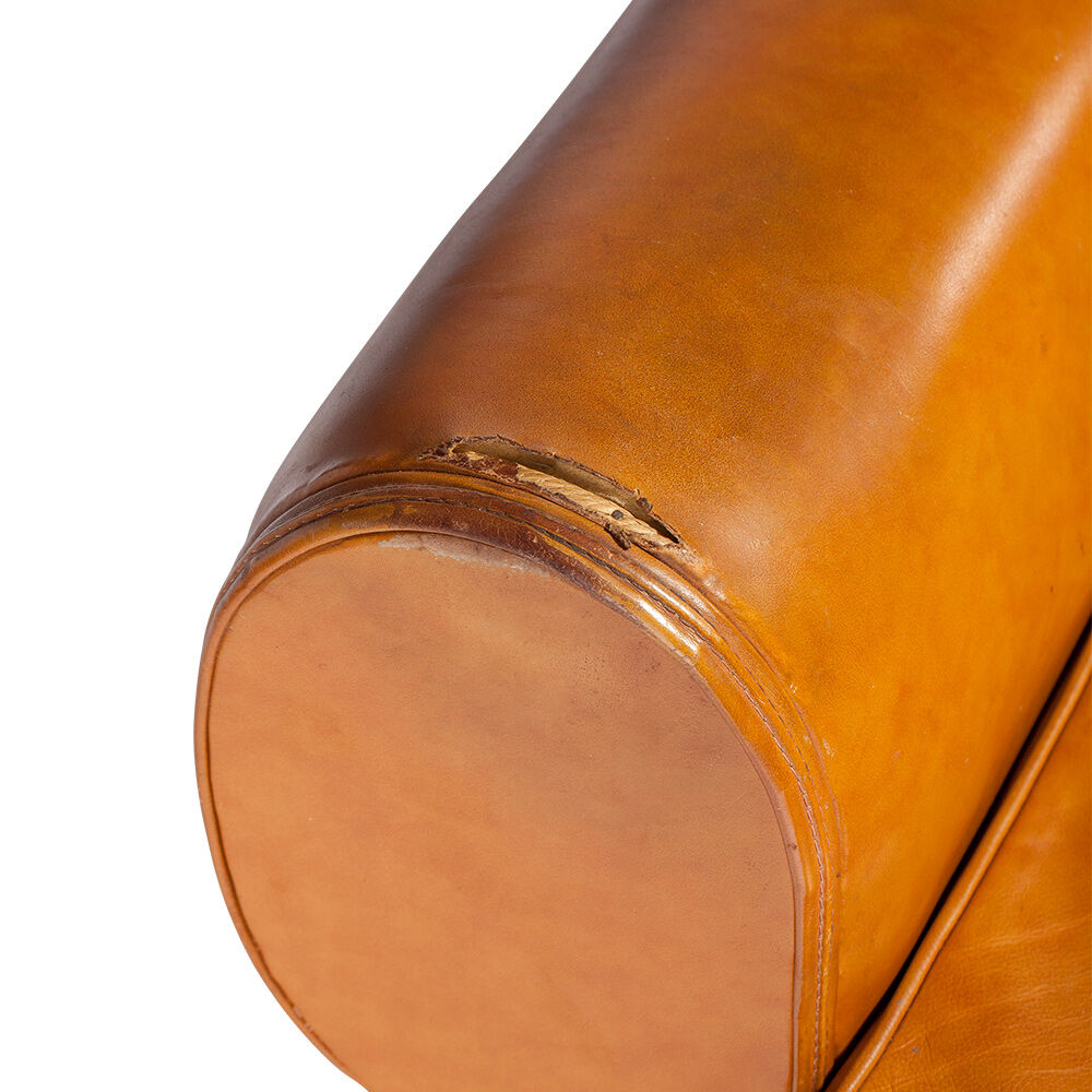 Pair of armchairs Club mustache leather