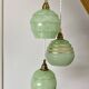 Suspension triple globes vintage art déco en verre vert et doré