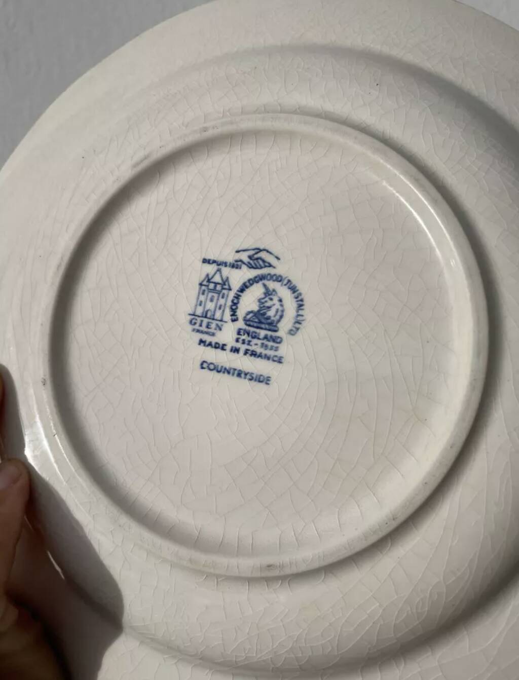 4 flat plates Gien iron earth