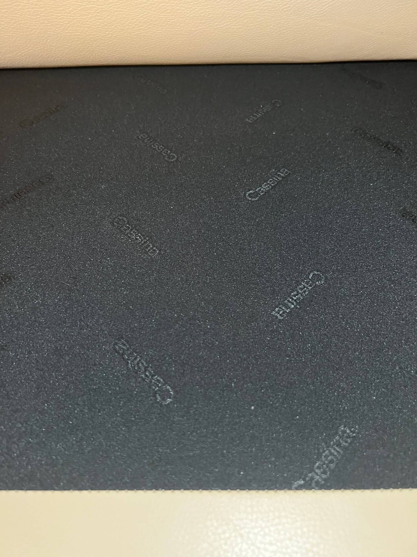 Maralunga leather sofa by Cassina