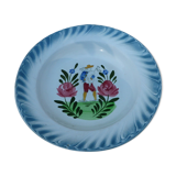 Ancient dish in cermal Saint Amand Naif character