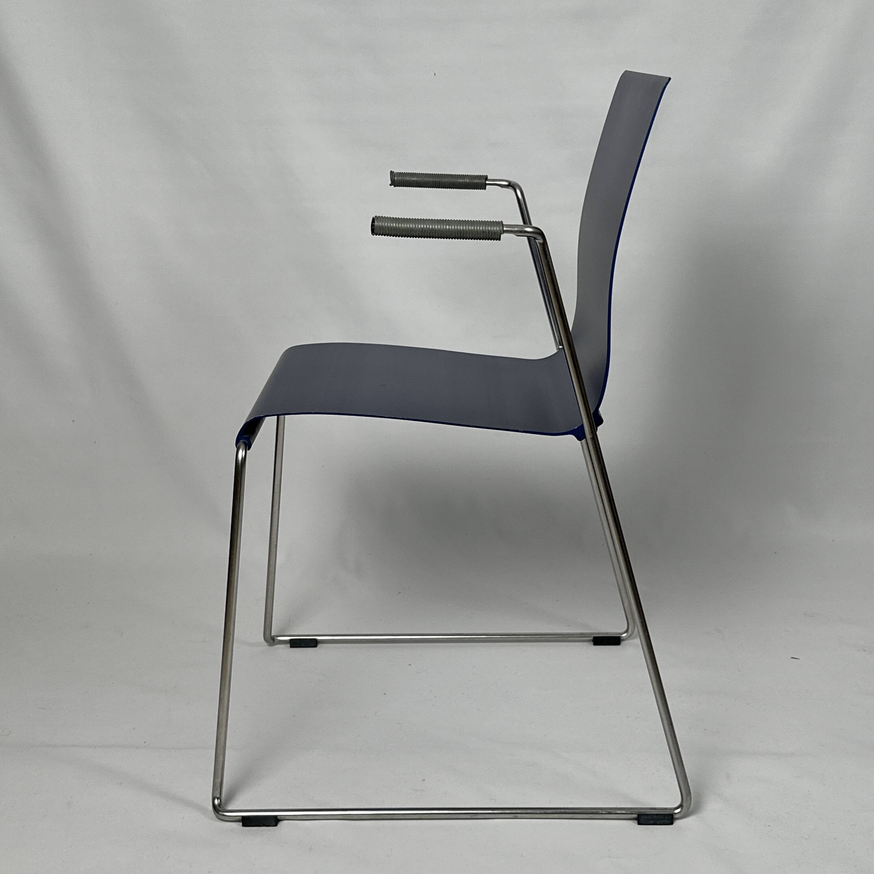 Chaise Blå Station en aluminium bleu et inox, Suède, 2004