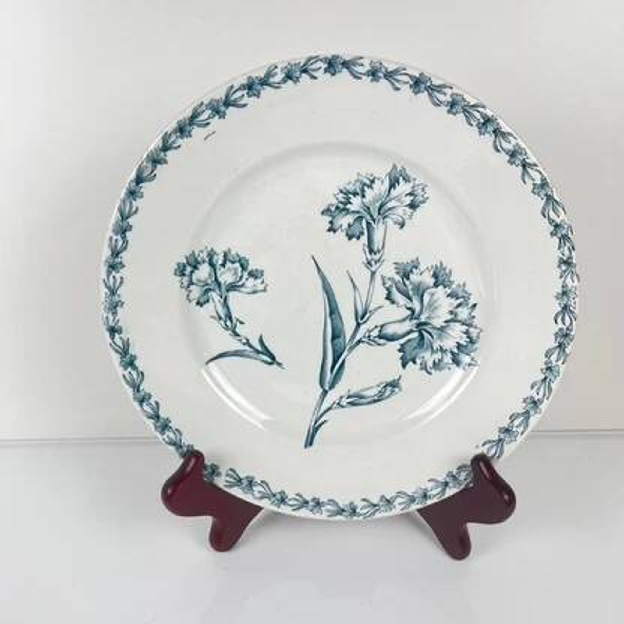 Set of 6 dessert plates model "Carnation", KG Lunéville, ironstone, 19th century.