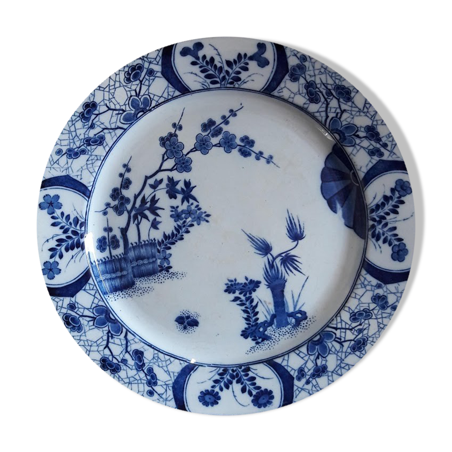 Dish "Japan" Creil and Montereau