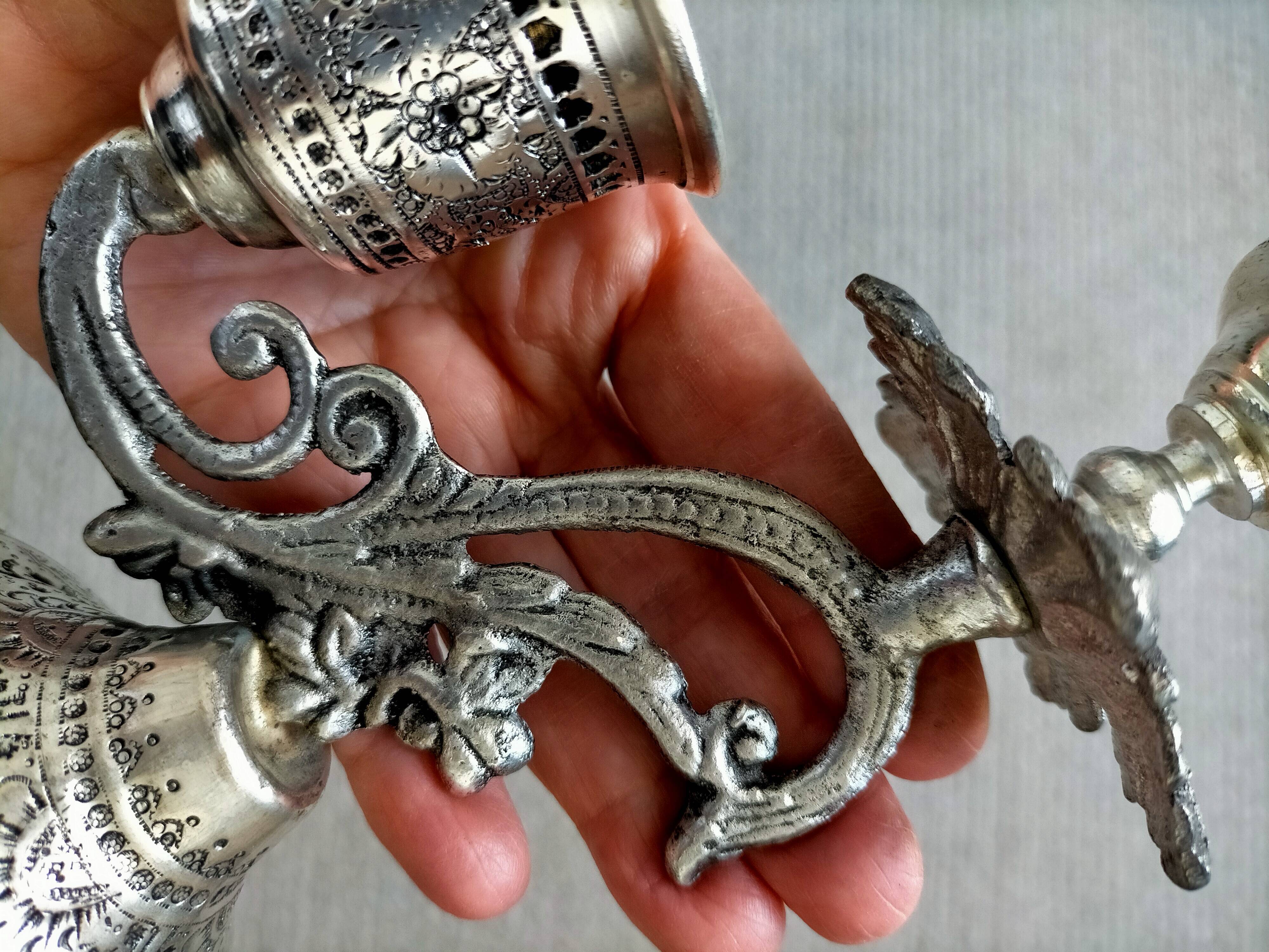 Two-arm metal candlestick