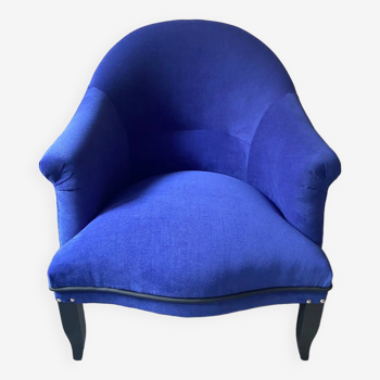 Toad armchair