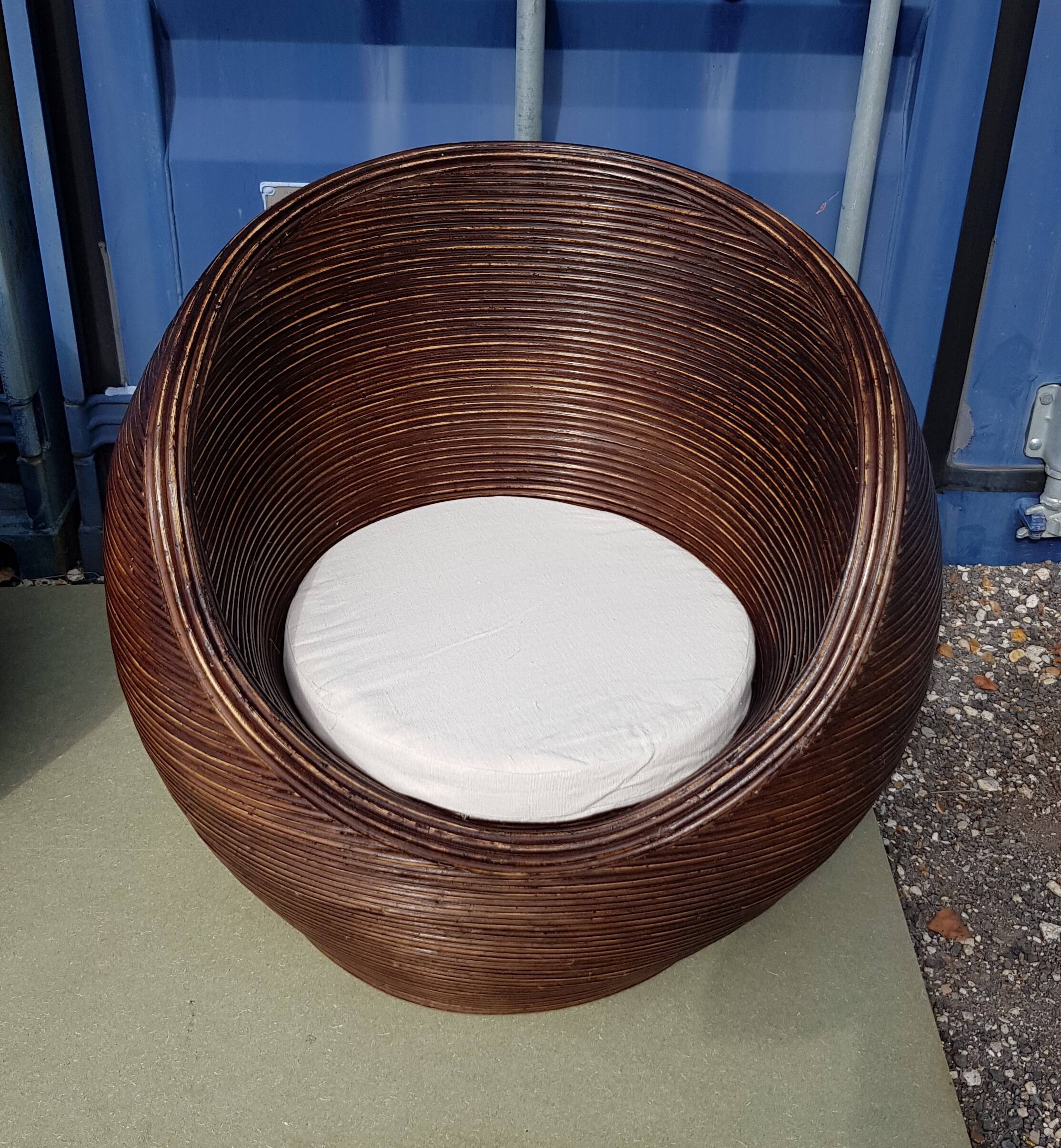 Set canapé sofa et ses 2 chauffeuses en rotin