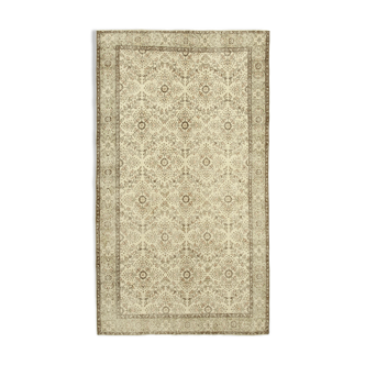 Hand-knotted rustic turkish beige rug 172 cm x 305 cm