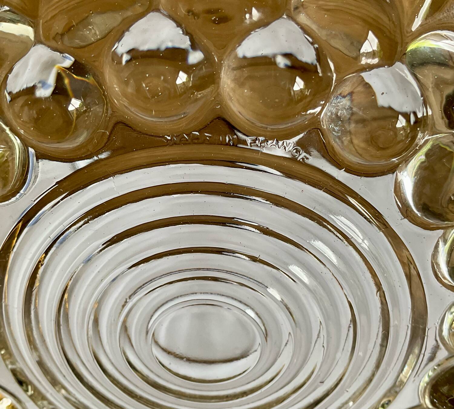 6 coupelles et le saladier verre vintage