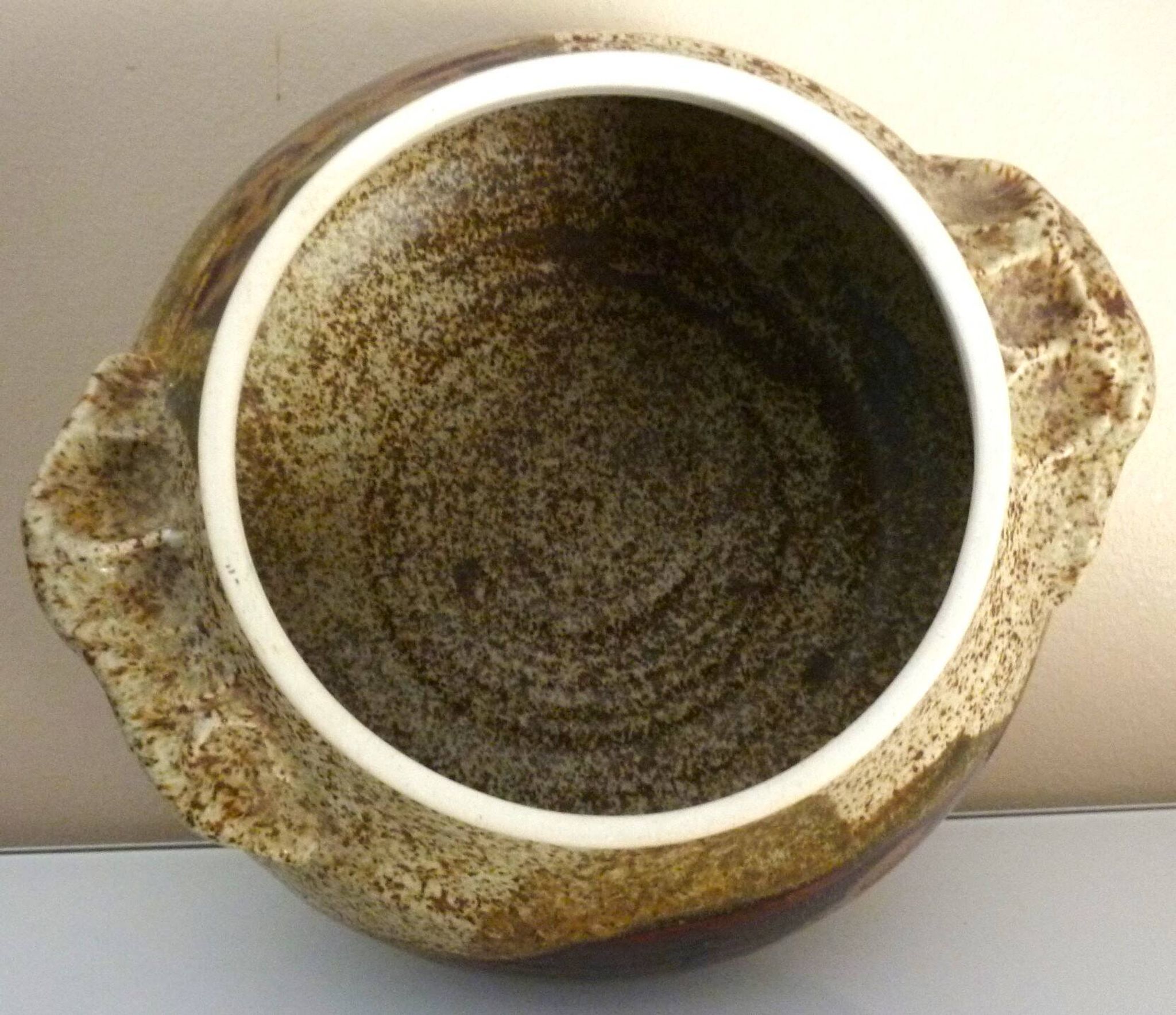 Vegetable dish, covered pot, glazed ceramic art, 1970s, signature to be identified