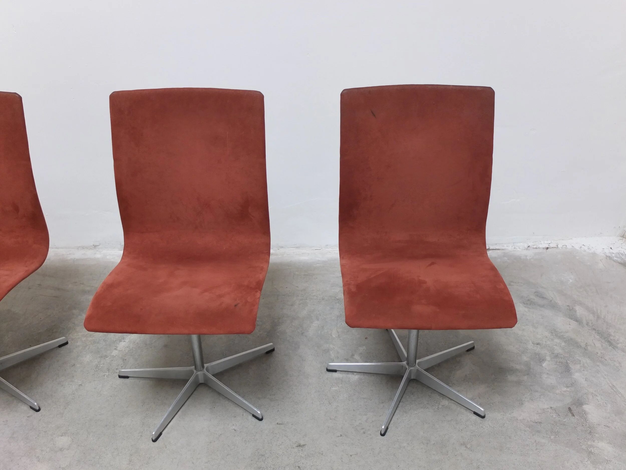 Early set of 4 'Oxford' swivel chairs by Arne Jacobsen for Fritz Hansen, 1966