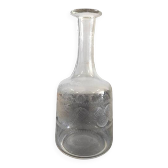 Molded and engraved glass carafe