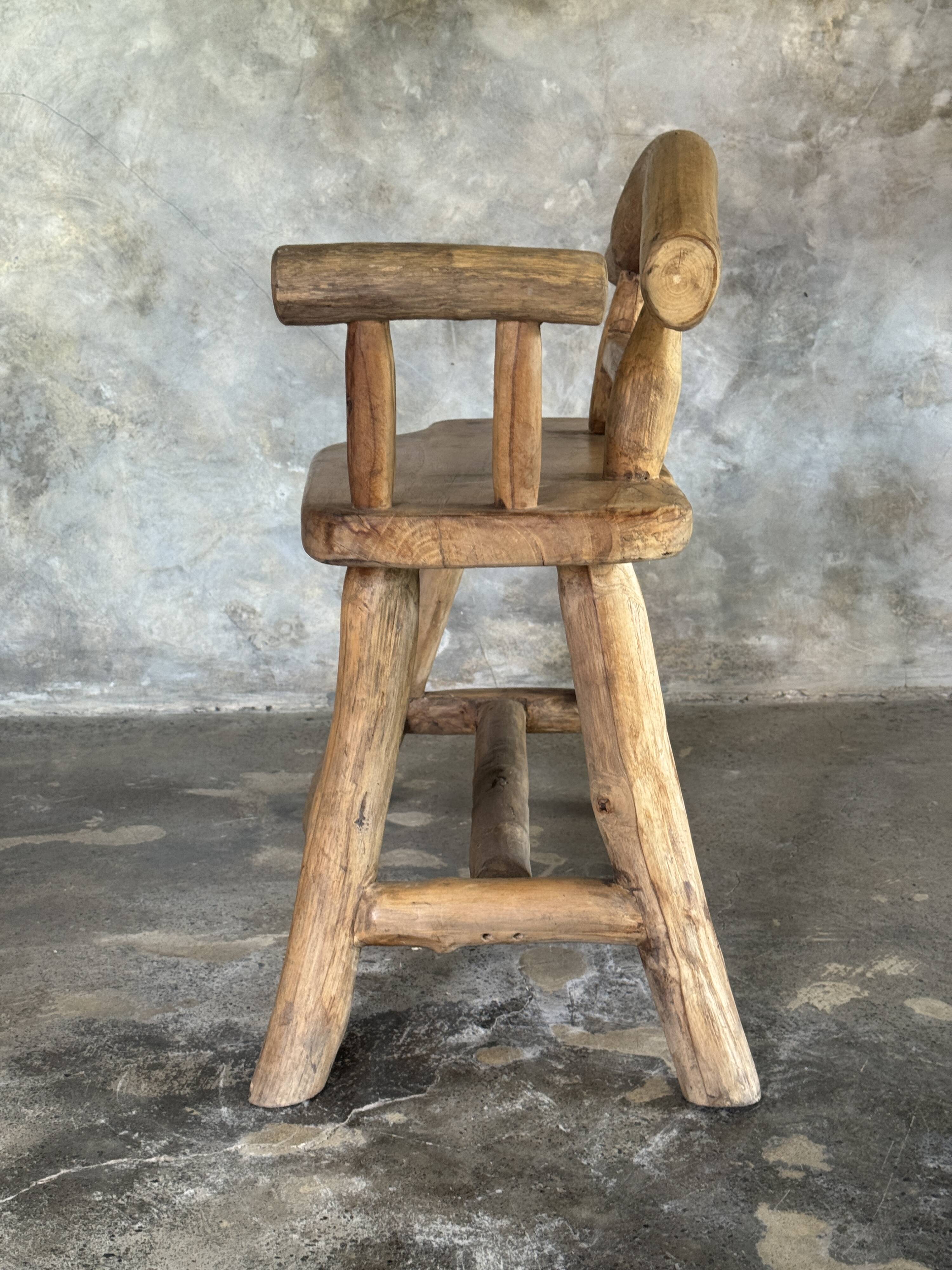 Small brutalist bench with backrest and armrests in Asian blonde teak H67 L6