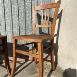 Paire de chaise bistrot dépareillée