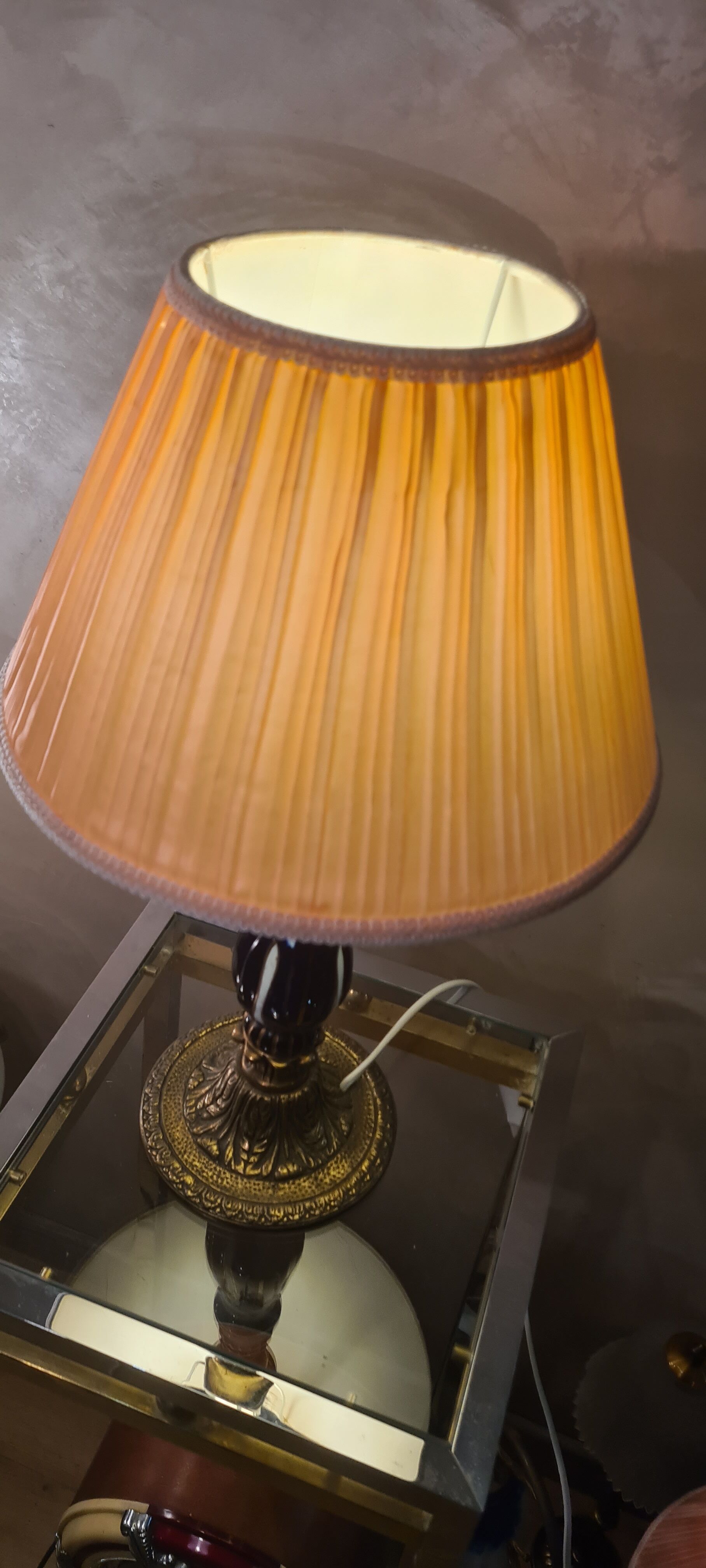 Ceramic and bronze foot lamp, pleated lampshade old pink 48x29 art deco