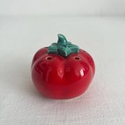 Salière ou poivrier tomate en barbotine vintage