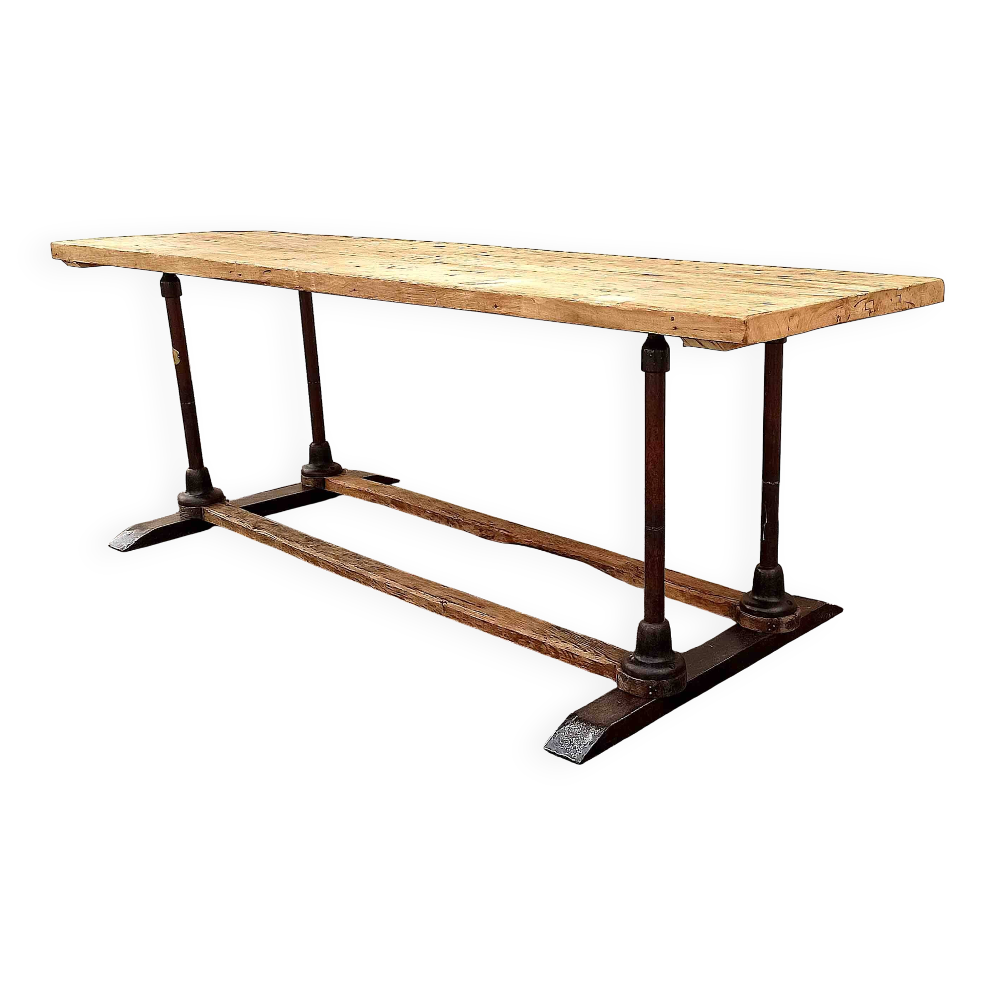 Table d'atelier ou table à manger Longueur 2,60 m Hauteur 74,7 cl