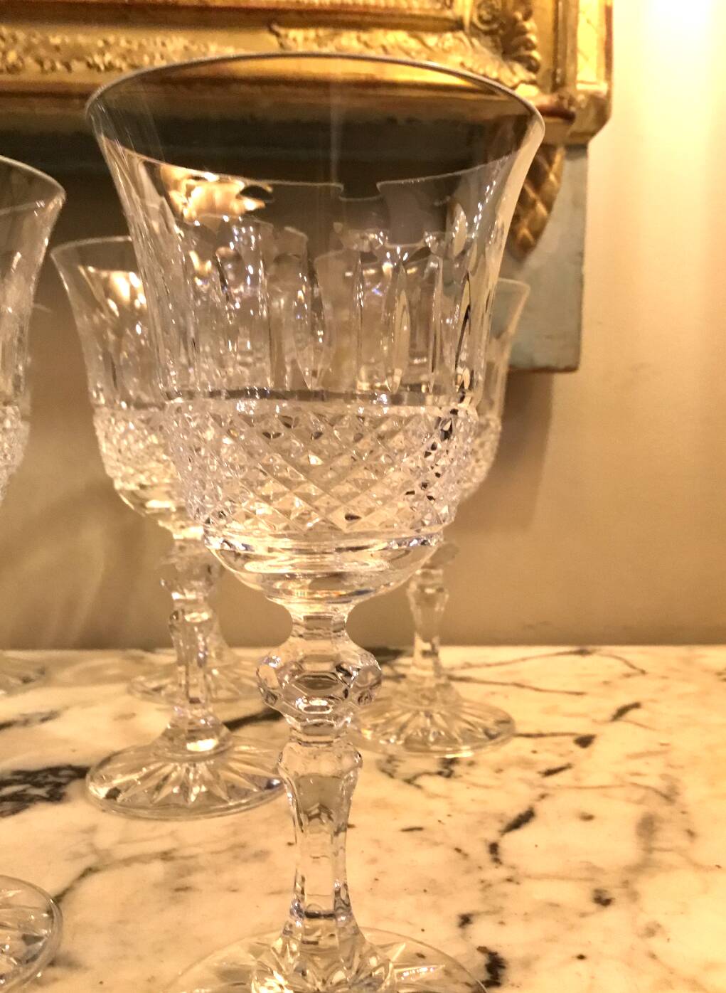 Paris crystal. 12 stemmed glasses in cut crystal