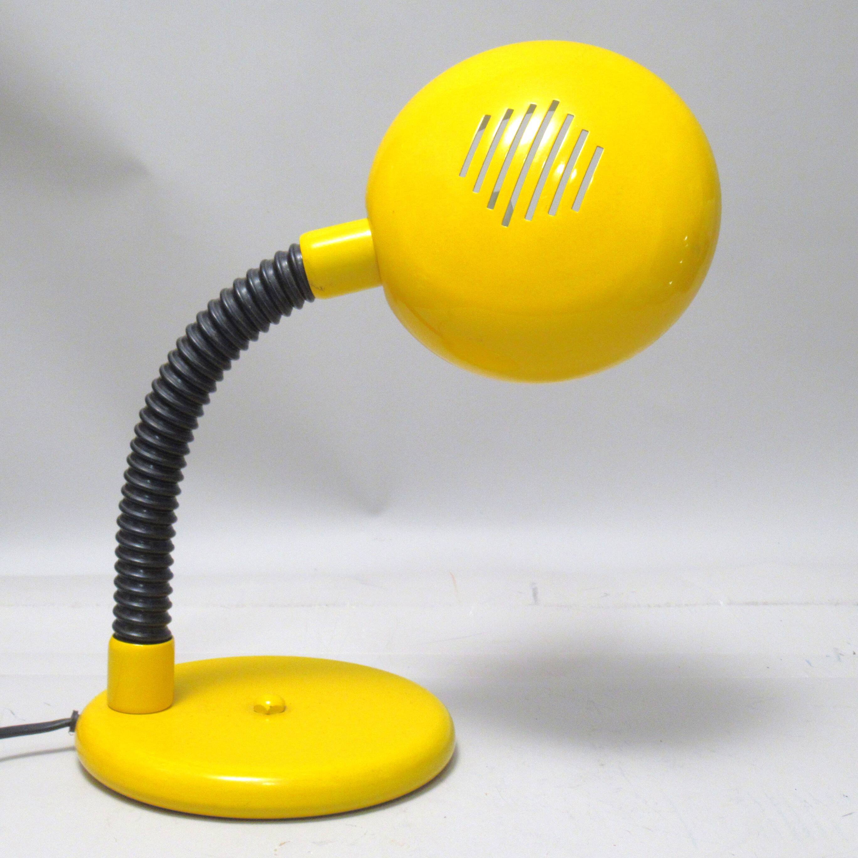Yellow lamp Targetti Sankey from the 1980s.