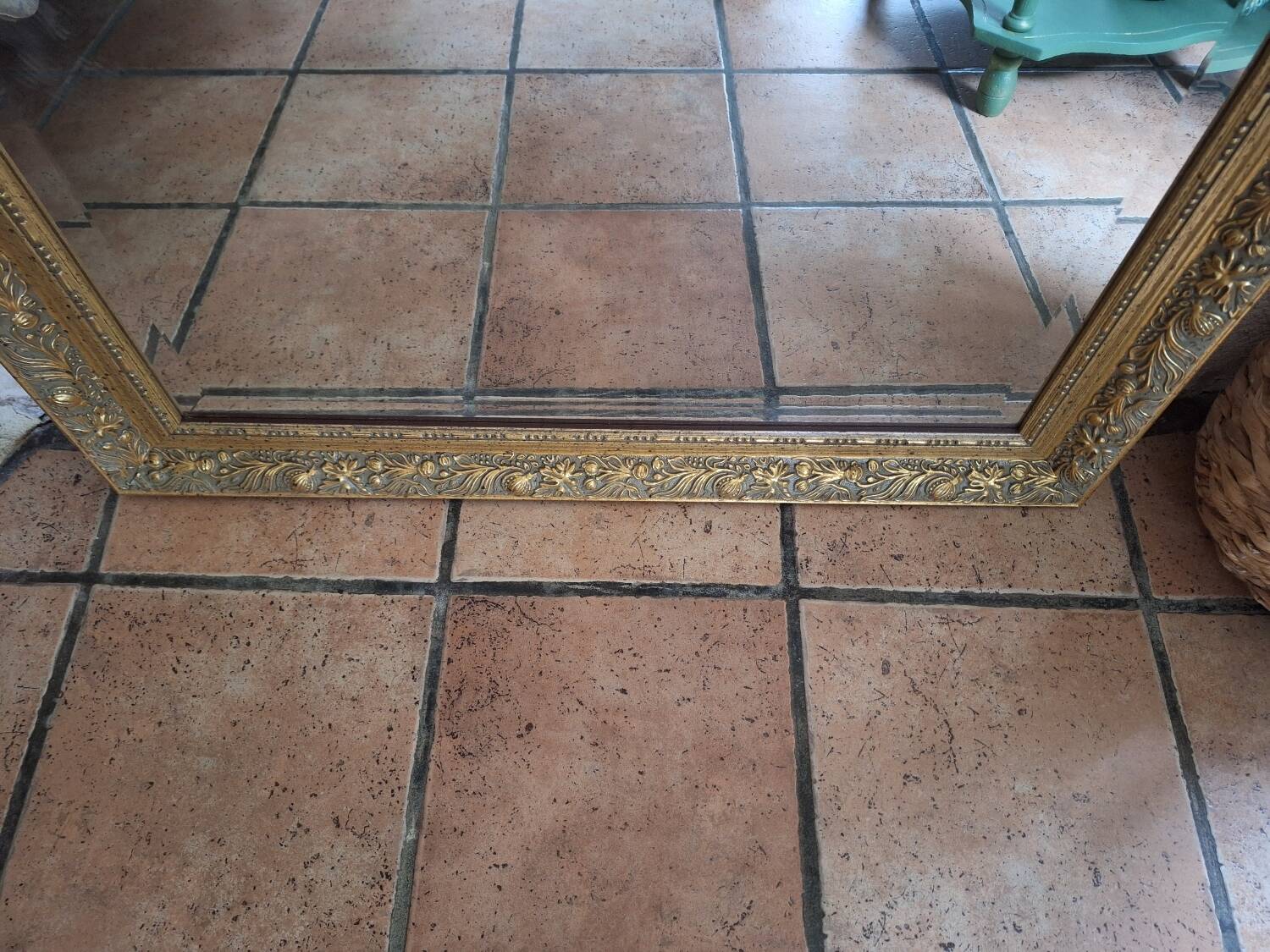 Rectangular gold mirror