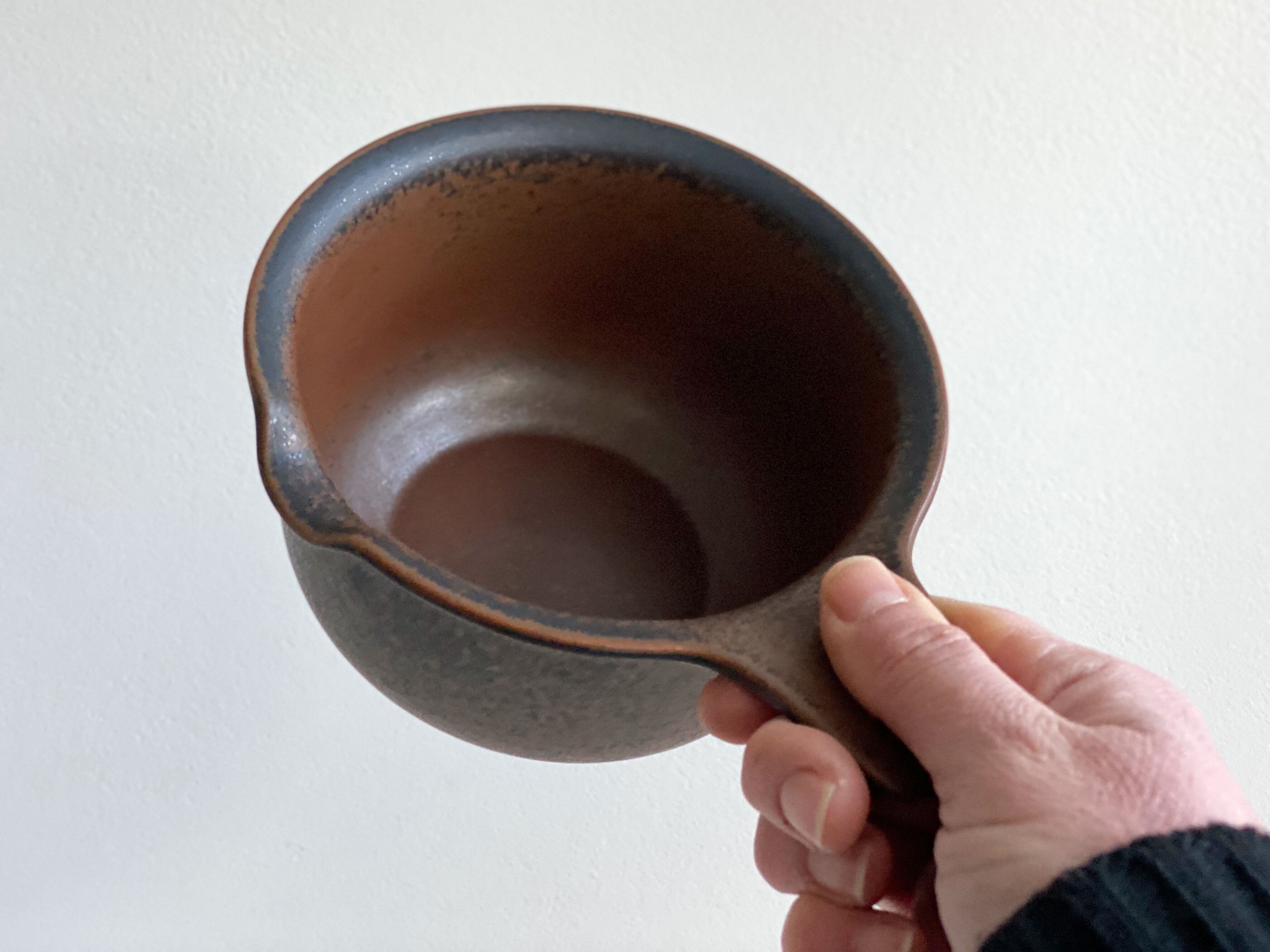 Vintage Arabia Ruska Bowl with handle, sauciere, Ulla Procopé, Finland, brown Scandinavian ceramics