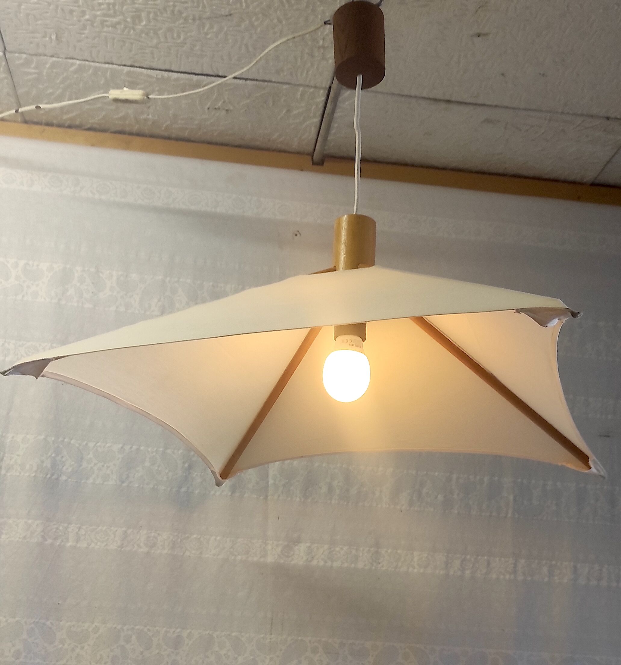 Suspension scandinave bois et toile années 60/70