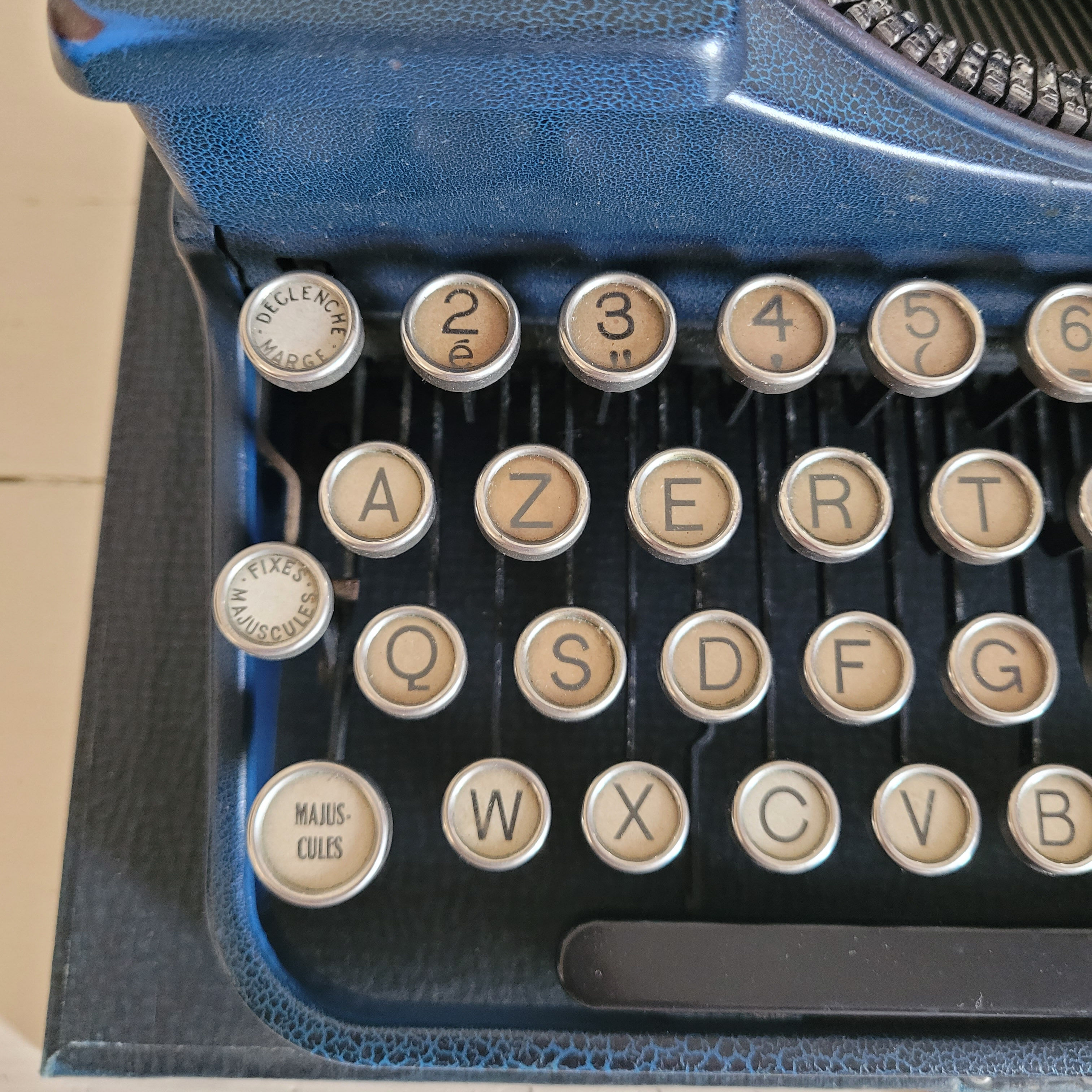 TYPEWRITER ROYAL 30s